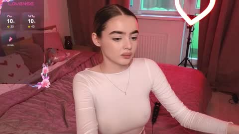 Anna online show from March 2025 03:38:02 PM