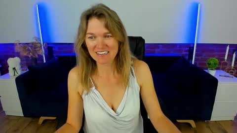 Annabel online show from September 2025 05:46:01 AM