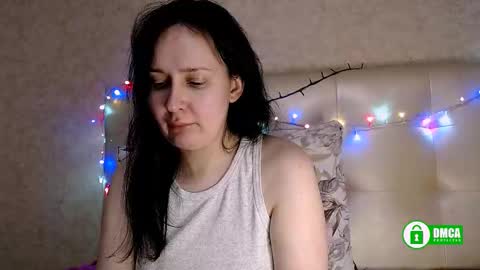 Anna online show from November 2025 10:19:01 PM