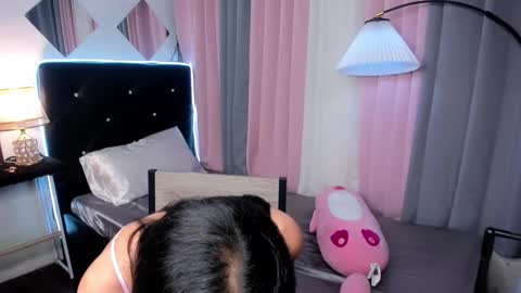 AshyElliston online show from January 2025 02:35:01 PM