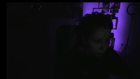 Anna online show from October 2025 05:12:01 PM