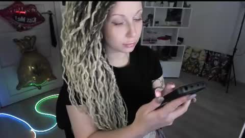 Snapshot of annanebula chatting on July 2026 01:01:01 AM Anna online show from July 2026 01:01:01 AM