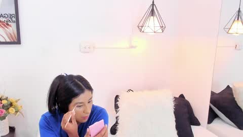 Snapshot of annarosse3 chatting on April 2026 12:07:01 PM Anna Rosse online show from April 2026 12:07:01 PM
