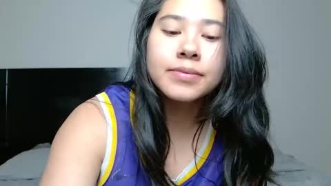 Anna online show from September 2025 03:08:01 AM