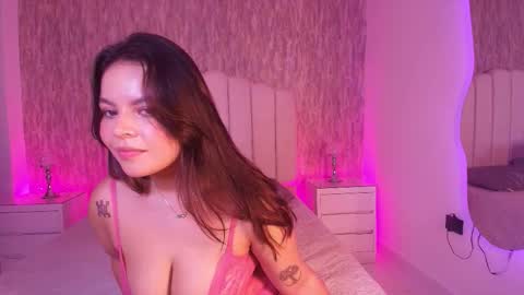 Snapshot of anne_babb_ chatting on March 2026 07:19:01 PM Anne babb online show from March 2026 07:19:01 PM