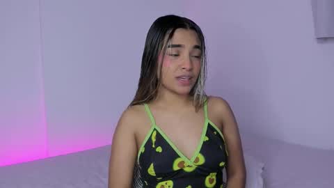 Anne online show from December 2025 05:01:01 AM