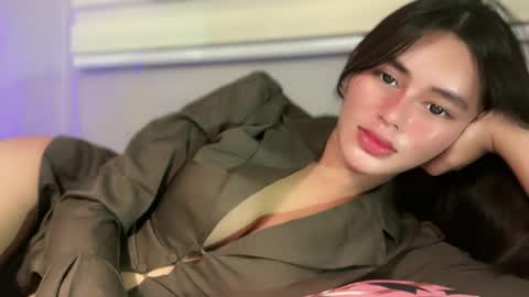 Kim online show from December 2025 09:54:01 PM