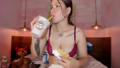 Anne online show from February 2025 12:25:02 PM