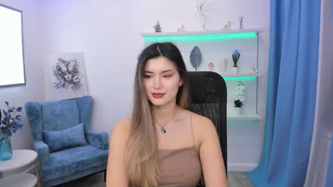 annetli online show from September 2025 03:43:02 AM