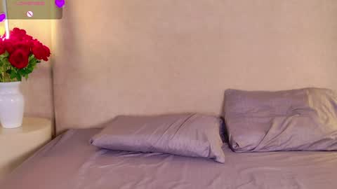 Angelina  online show from April 2026 07:07:01 PM