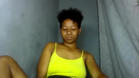 annick98 online show from February 2026 08:01:02 PM