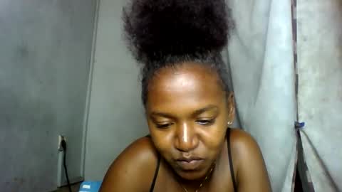 annick98 online show from February 2026 07:49:01 AM