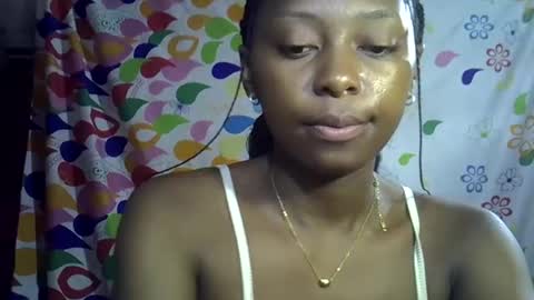 Snapshot of annie20002 chatting on March 2026 06:39:02 AM Annie online show from March 2026 06:39:02 AM
