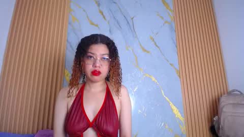 Snapshot of annie_chers chatting on November 2025 04:12:02 AM annie_chers online show from November 2025 04:12:02 AM