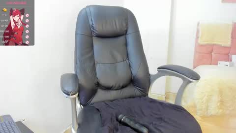 Anna online show from February 2025 10:26:02 PM