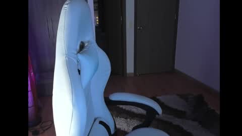 JEANNE no olvides seguirme dont forget follow me  uu online show from December 2025 11:24:02 PM