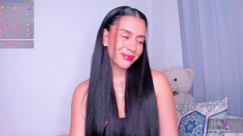 Annie  online show from December 2024 01:39:02 AM