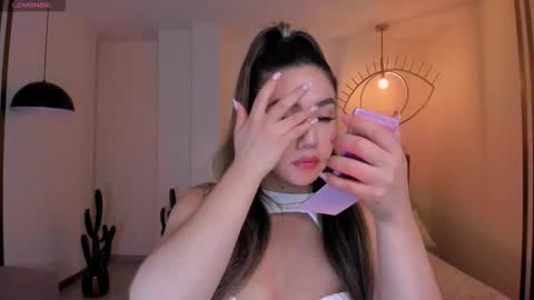 Annie Monroe online show from February 2026 11:27:01 AM