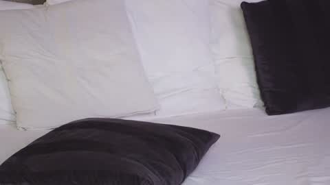 AnnieStyles online show from January 2025 12:50:02 PM