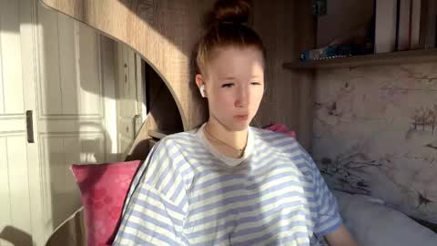 Snapshot of annitafreelove chatting on March 2026 12:53:02 PM Kira online show from March 2026 12:53:02 PM