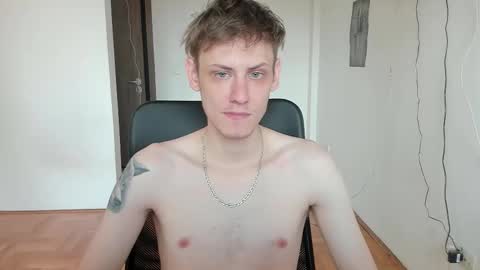    online show from December 2025 01:05:02 PM