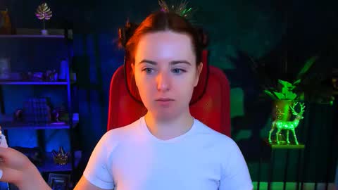 Snapshot of annterry chatting on March 2026 08:31:02 AM Ann Terry 3 online show from March 2026 08:31:02 AM