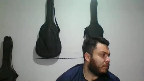 lion kennedy independent model moderator online show from November 2025 03:23:02 AM