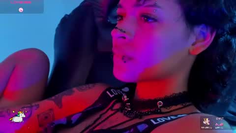 Snapshot of anny_kiitty_ chatting on July 2026 07:40:02 PM Anny online show from July 2026 07:40:02 PM