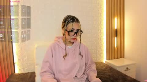 Anny  online show from June 2026 01:06:02 PM