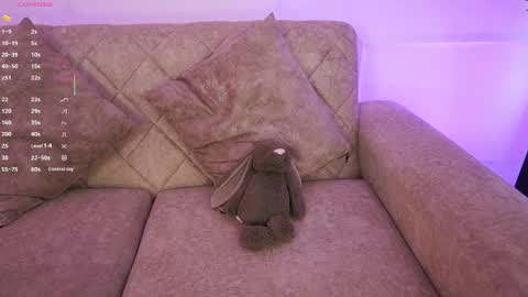 Snapshot of annybuny chatting on March 2026 01:52:01 PM Ana online show from March 2026 01:52:01 PM