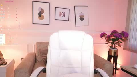 Snapshot of annybuny chatting on July 2026 11:47:02 AM Ana online show from July 2026 11:47:02 AM