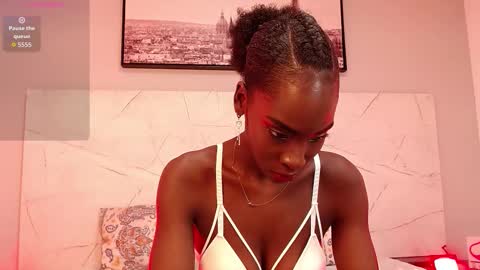 Anny  online show from December 2025 02:51:02 AM