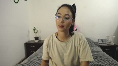 Anny online show from January 2025 11:45:01 PM