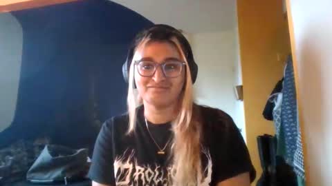 Angel online show from April 2026 01:28:01 AM