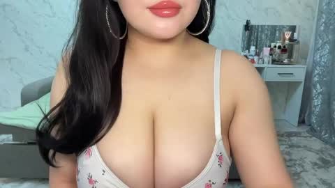 Snapshot of anora_sunny chatting on April 2026 06:09:02 PM Any online show from April 2026 06:09:02 PM