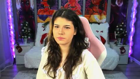 Anora online show from December 2025 04:25:02 PM