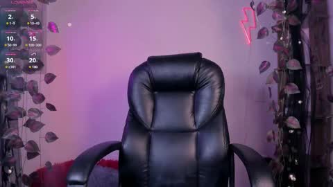 Jordan Mateo online show from March 2025 09:07:02 PM