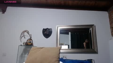 Snapshot of antarahasbun chatting on February 2026 09:19:02 AM Antara online show from February 2026 09:19:02 AM