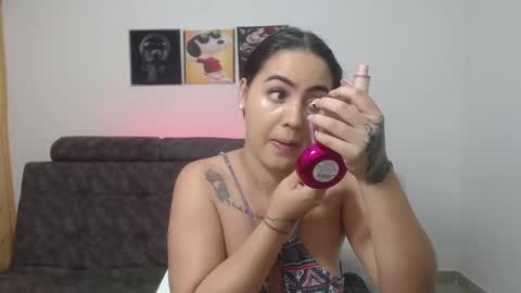 Anthonela Queen online show from March 2025 12:05:02 PM