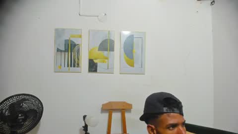 Snapshot of anthoy_wayans chatting on June 2026 12:57:01 AM online show from June 2026 12:57:01 AM