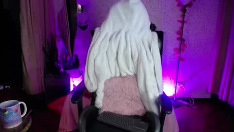 antia_x online show from October 2025 09:08:02 PM