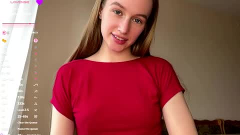Snapshot of antionettepulgarin chatting on May 2026 03:17:02 PM Viktoria online show from May 2026 03:17:02 PM