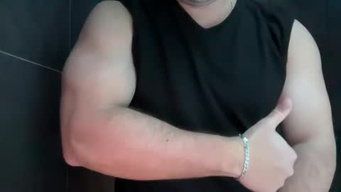 anton_smotri online show from April 2026 10:56:01 AM