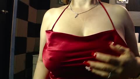 Snapshot of antonela_tompson chatting on May 2026 05:40:02 PM ANTO 3 online show from May 2026 05:40:02 PM