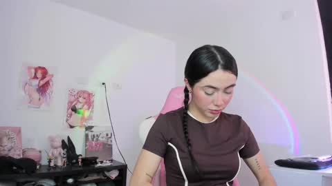 Snapshot of antonella_28_ chatting on November 2025 09:47:01 PM Antonella online show from November 2025 09:47:01 PM