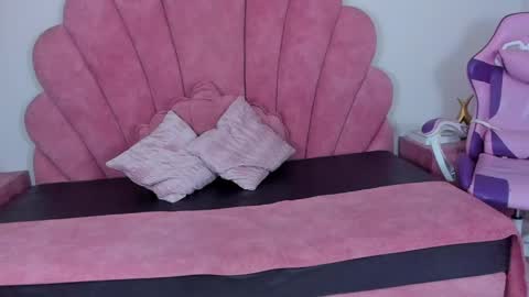 Snapshot of antonella_foxxxx chatting on May 2026 08:21:02 PM antonella_foxxxx online show from May 2026 08:21:02 PM