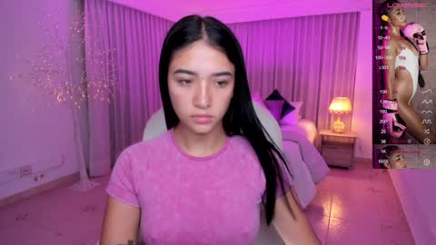 Snapshot of antonella_grayy chatting on January 2025 11:00:01 AM Antonella Grayy online show from January 2025 11:00:01 AM