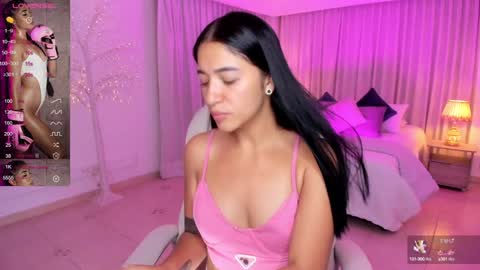 Snapshot of antonella_grayy chatting on January 2025 11:03:01 AM Antonella Grayy online show from January 2025 11:03:01 AM