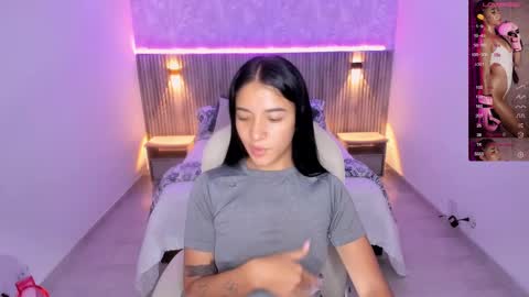 Snapshot of antonella_grayy chatting on February 2025 11:04:01 AM Antonella Grayy online show from February 2025 11:04:01 AM