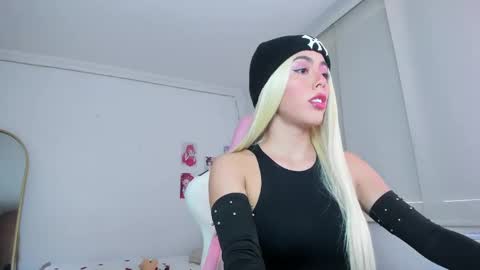 antonellagoddess online show from February 2025 09:32:01 PM